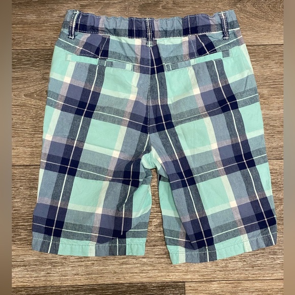 ⭐️3 for $20 Boys Children’s Place Plaid Chino Shorts in size 8 - Picture 3 of 4